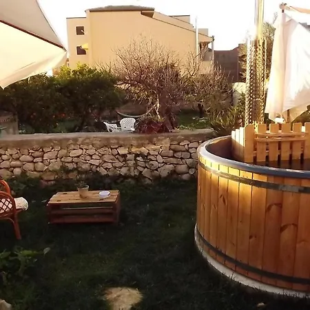 Giardino Farina Dimora Storica Bed & Breakfast *
