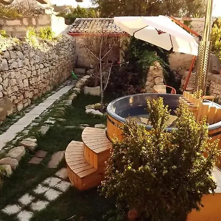Bed & Breakfast Giardino Farina Dimora Storica *